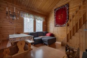 Polar Hideaway by Aavalevi