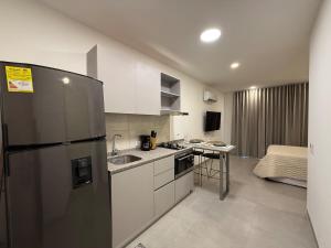 Peaceful Apt at Santa Marina building