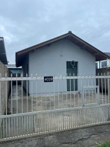 House 6 km from the airport and 7 km from the beaches in the south of the island