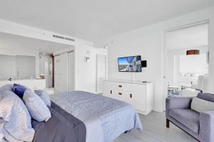 New Listing Sale! Premier Upgraded FLL 2BR Penthouse W Resort Unbeatable Views