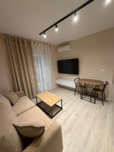 AJ Apartments - Extended Stays Tirana