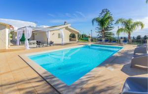 Cozy Home In Floridia