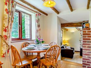 2 Bed in South Hill KATES