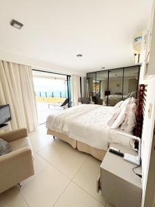 Tabatinga Residence by Day by Day *503*