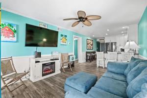 5601-305 - 2BR Oceanview Beach Access Pool