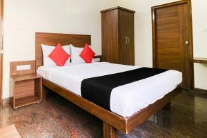 Super Hotel O Champion Comfort Near Hosahalli Metro Station