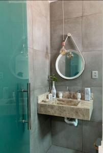 Casa 4 quartos condomínio frente mar com piscina e area gourmet