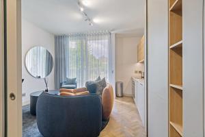 Luxury Executive Apartment At One Rosebank 1Bedroom and 1Bathroom