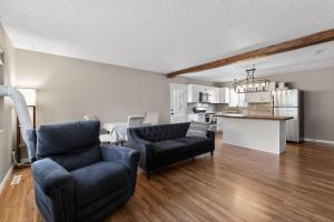 Lux Home MINS to UCHealth Medical Ctr & Parks