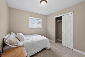 Lux Home MINS to UCHealth Medical Ctr & Parks