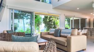 New 4BDR Ocean Mountain View Villa - Mar a Mar