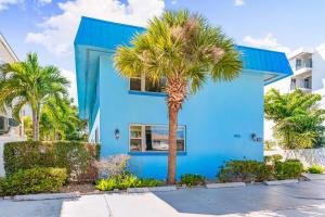 Blue Ocean Suites by Beachside Management