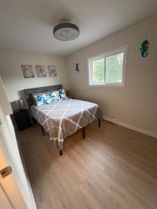 Jaspers Seaside Resort complex,