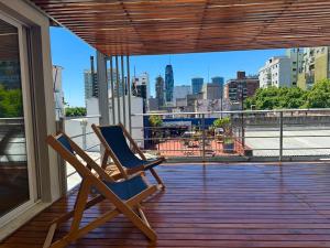 Antique, Classy & Quiet 3 Bedroom and Roof Terrace Apt in the Heart of San Telmo