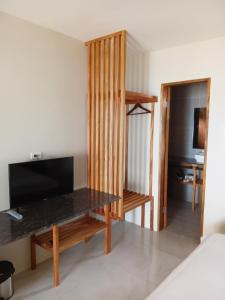 El Nido, Corong Corong Pier