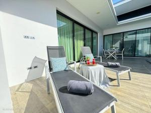 Skypool Villa by G Estate Phuket