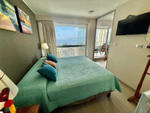 Depto piscina climatizada y vista al mar