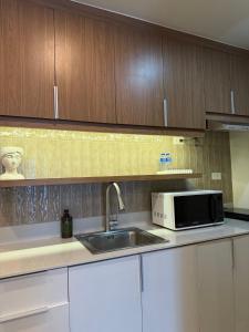 1413 Home Suites Arezzo Place Davao