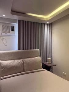 1413 Home Suites Arezzo Place Davao