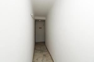 Super OYO 27596 Hotel Parkash dx