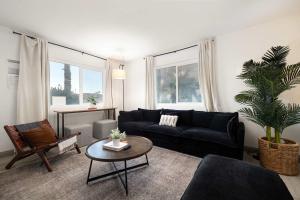 Walk to beach Prime location Villa