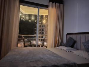 The Urban Nest - Bliss Studio Apartment with Private Balcony