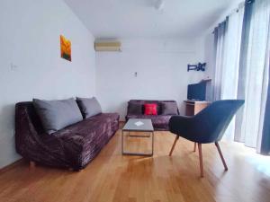 Apartment with A - C in Krk-Insel Krk 55016