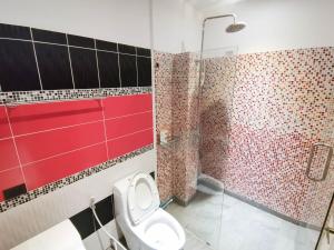 Central of Chaweng Beach Rd 8mins walk to beach