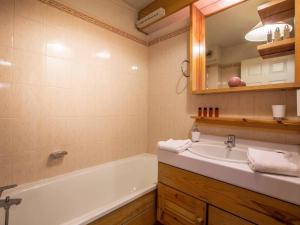 Appartement confortable 6 pers au pied des pistes avec parking couvert - FR-1-862-14