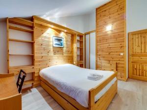 Appartement ski aux pieds avec parking couvert à Val dIsère - FR-1-862-2