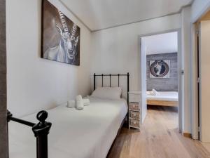 Appartement rénové 5 pers, Val dIsère, centre, balcon - FR-1-862-33