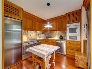 Appartement lumineux Val-dIsère 2 chambres - FR-1-862-40