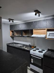 ALOJATE PREMIUM VILLA CARL0S PAZ - STEFANO 1 dor