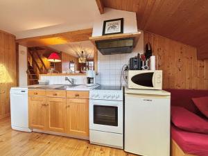 Appartement cosy avec mezzanine - 6 pers, proche village et pistes - FR-1-595-107