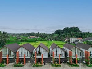 Private 2BR Oasis, Pool & Ubud Rice Field Edge