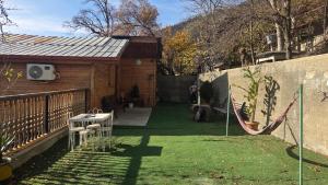 Mountain Garden Cottage