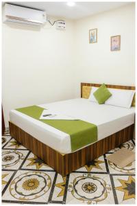 Atrangi - Wave Residency Inn Near Jagannath Temple and Sea Beach - Lift and Parking Facilities - Fully Air Conditioning Rooms - Best Hotel