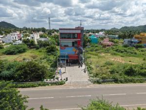 C R Residency