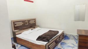 Radhika sadan gust house