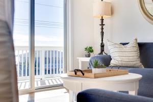 Paws and Relax- Pet-Friendly Coastal Retreat!