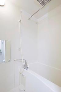 306 5 mins train to Roppongi , direct bus to Shibuya