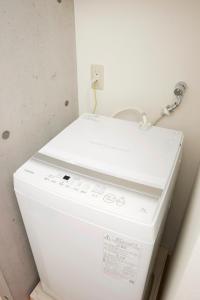 306 5 mins train to Roppongi , direct bus to Shibuya