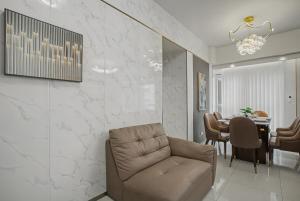 Modern and Spacious 3BR Home near Solaire & Okada