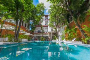 Emeraldgems Residence - Deplicate