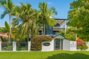 Townsville Tropical Escape Rest Relax Recharge