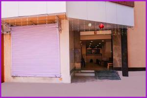 Hotel Mall Road Kavyansh Inn Near Ghorakhal Temple - Free Wi-Fi - Spa - Restaurants Facilities - Best Hotel