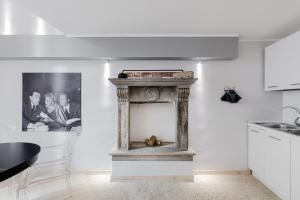 Piazza Margana Private Apartment Loft