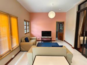 Suansin Garden Hotel โรงแรมสวนสินการ์เด้น