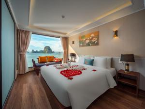 Secret Halong Cruise