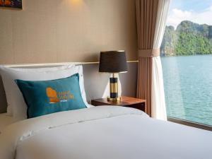 Secret Halong Cruise